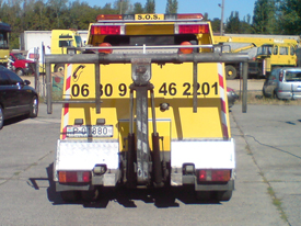 Mercedes Sprinter 2005, SOS autómentő  autómatricázás, autó matricázás (Mobile Truck Kft.) 