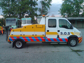 Renault Mascott , SOS autómentő  autómatricázás, autó matricázás (Mobile Truck Kft.) 