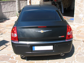 Chrysler 300C fóliázás:matt fekete karosszéria fóliázás 8
