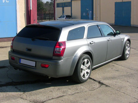 Chrysler 300C kombi fóliázás: matt grafit, üveghatású tető karosszéria fóliázás 7