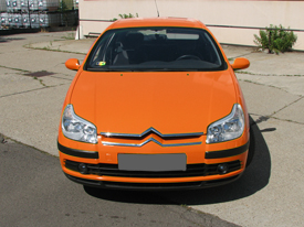 Citroen C5 fóliázás: fényes narancssárga karosszéria fóliázás 2