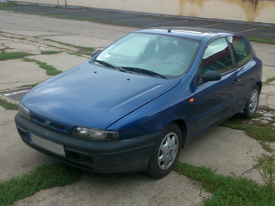 Fiat bravo fóliázás: fényes mély vörös karosszéria fóliázás 5
